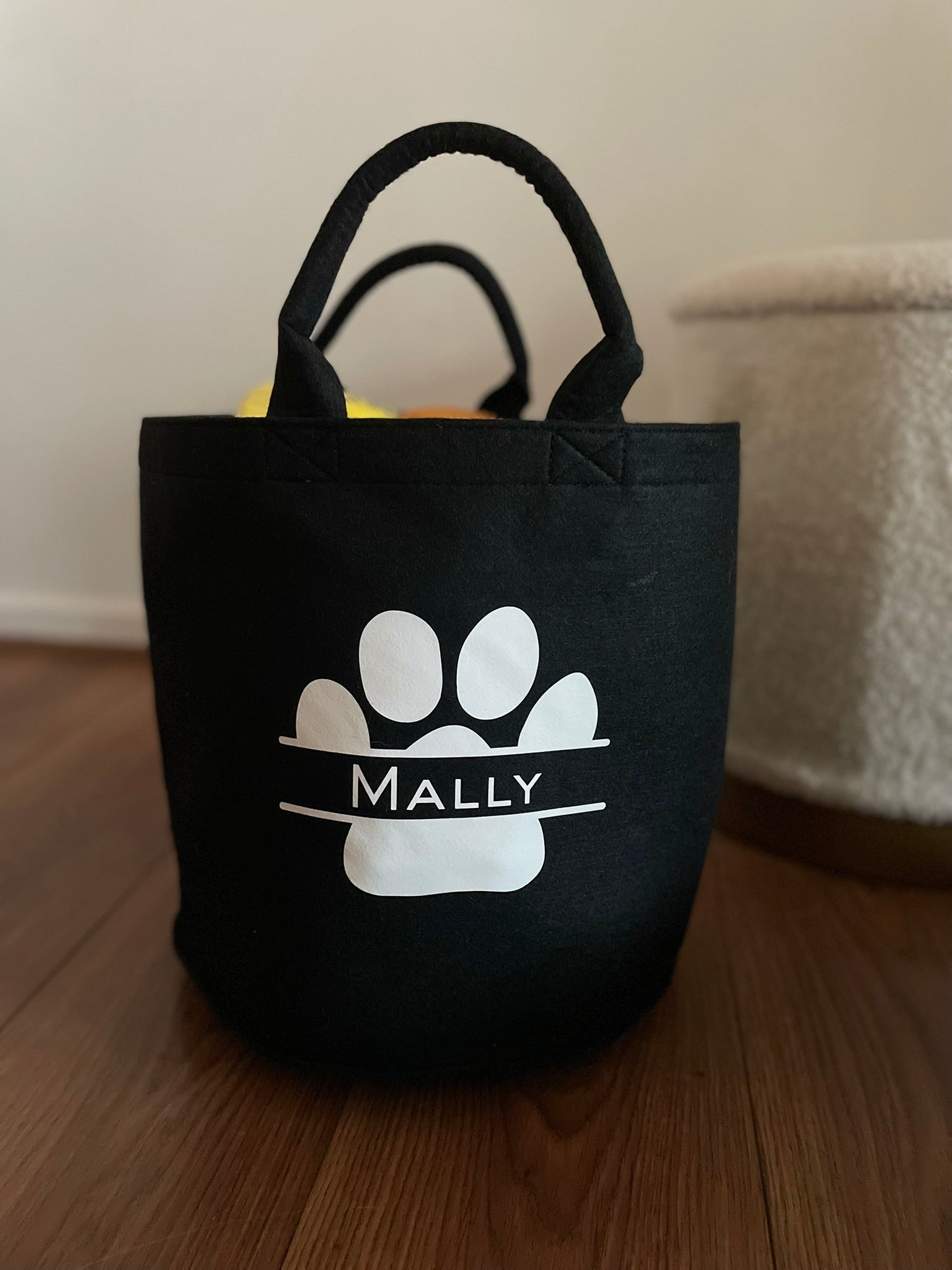 Personalised Felt Dog Trug – Luxury Pawprint Design (30x30cm)